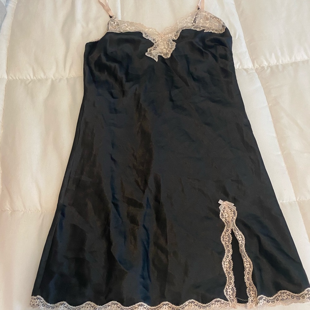 Sexy silk slip with blush lace